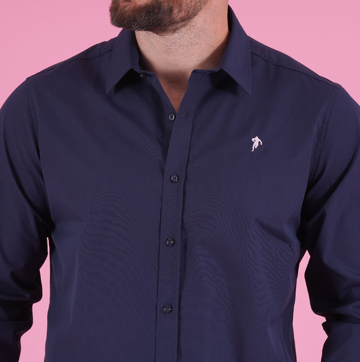 Chemise no-iron à manches longues Ruckfield essentiel bleu marine