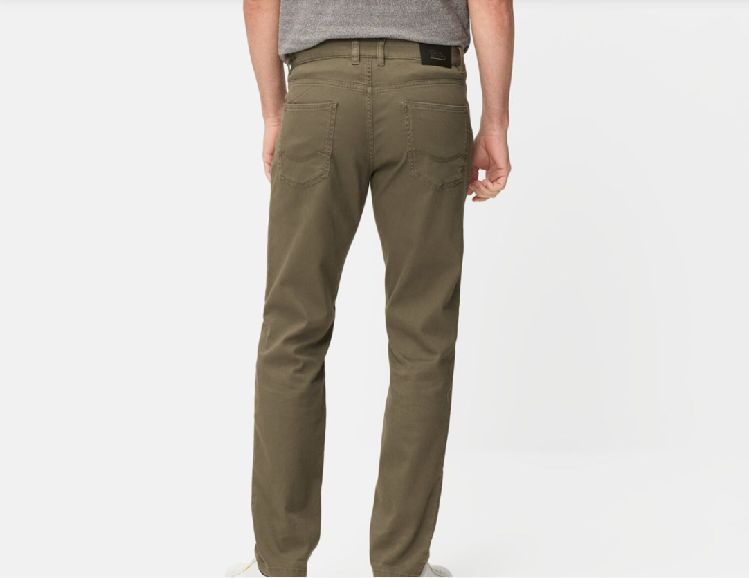 Pantalon Camel Active à cinq poches coupe classique