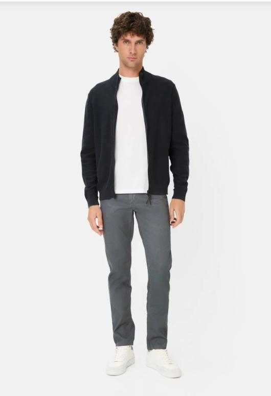 Pantalon Camel Active à cinq poches coupe classique