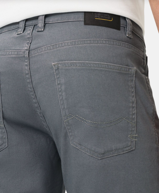 Pantalon Camel Active à cinq poches coupe classique