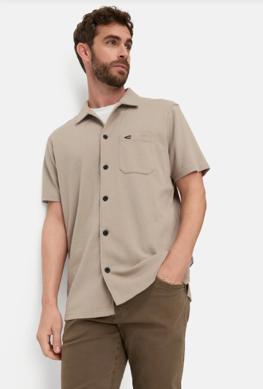 Chemise à manches courtes Camel Active, avec poche poitrine
